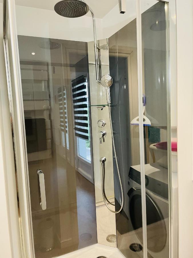 Residence Louis Quartier Des Lilas Вител Екстериор снимка