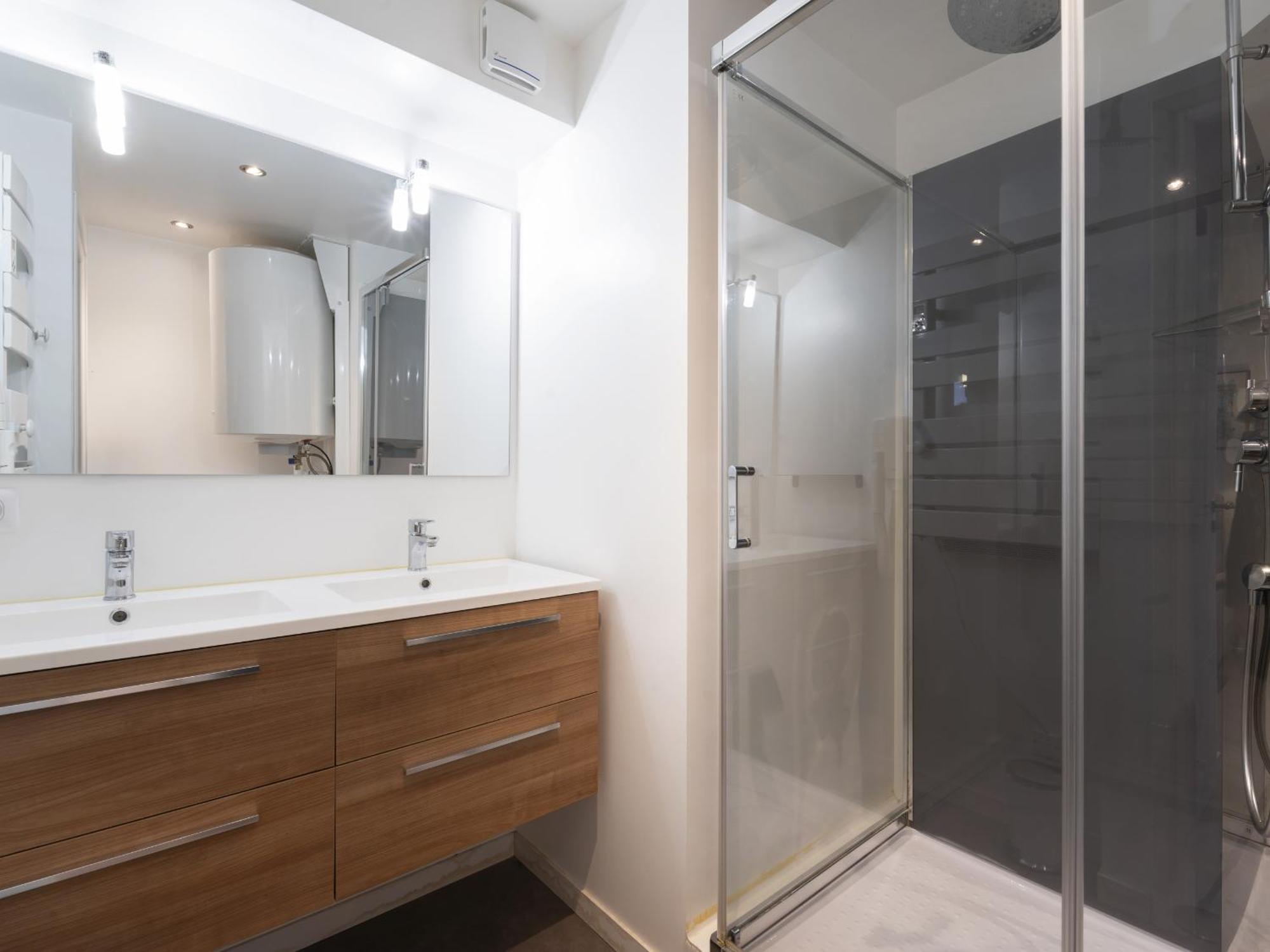 Residence Louis Quartier Des Lilas Вител Екстериор снимка