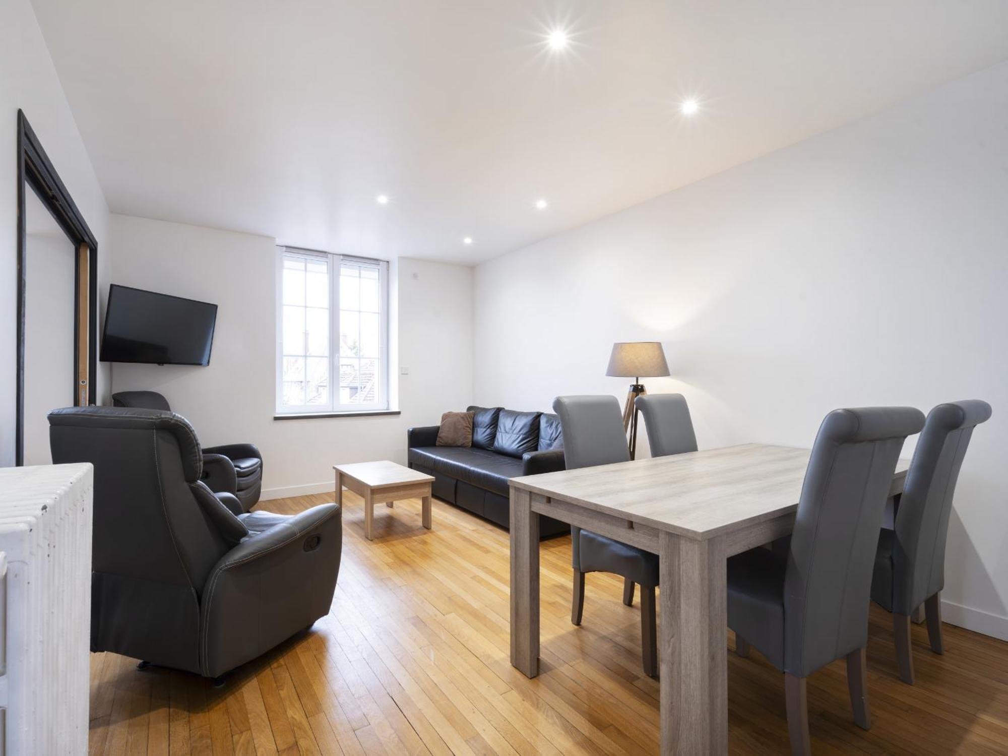 Residence Louis Quartier Des Lilas Вител Екстериор снимка