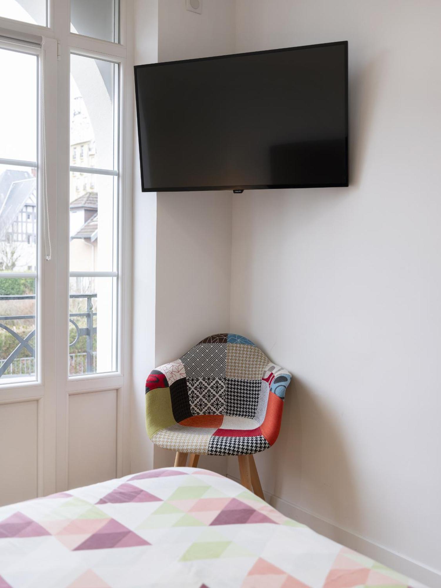 Residence Louis Quartier Des Lilas Вител Екстериор снимка