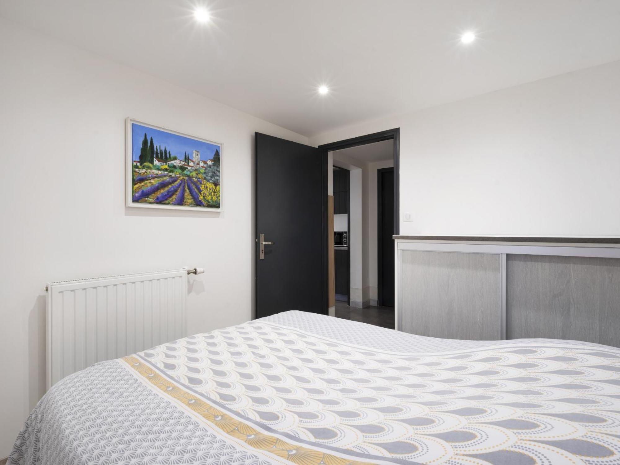 Residence Louis Quartier Des Lilas Вител Екстериор снимка