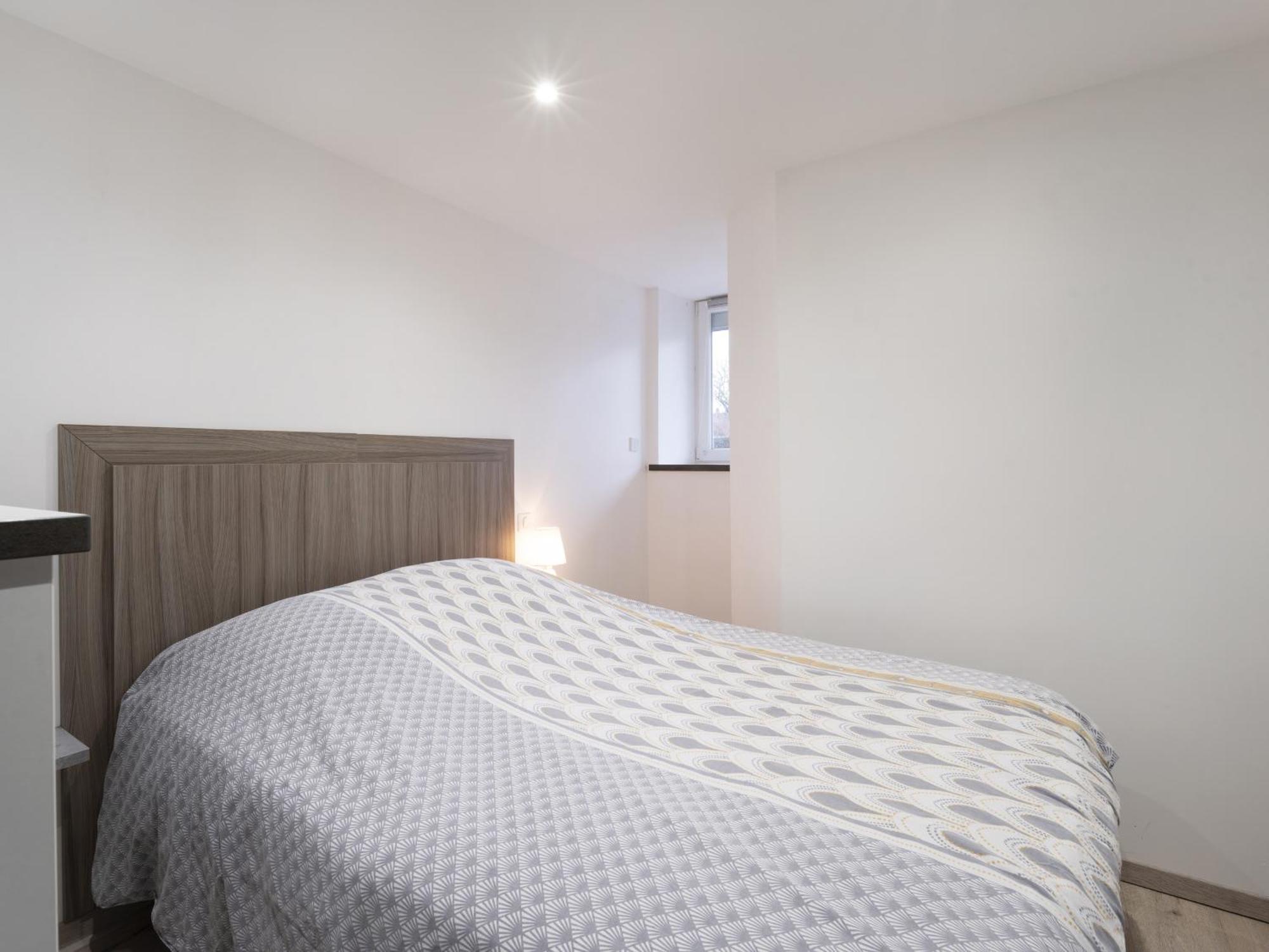 Residence Louis Quartier Des Lilas Вител Екстериор снимка