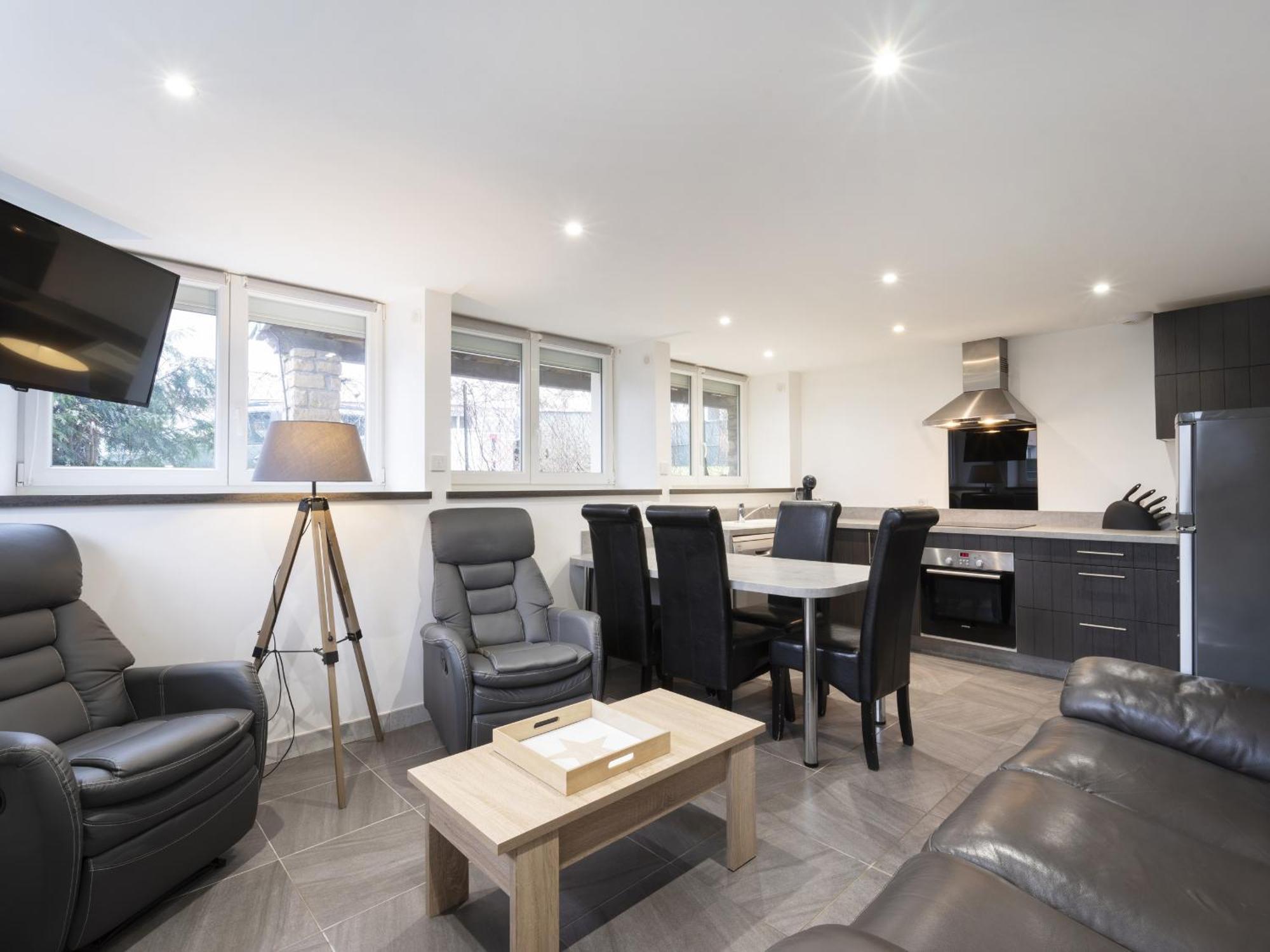 Residence Louis Quartier Des Lilas Вител Екстериор снимка